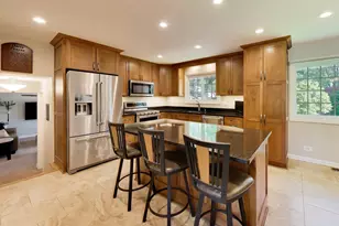 918 E Patten Dr, Palatine, IL 60074 - Photo 7