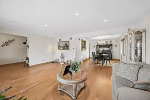 8007 Alexandria Dr, Tinley Park, IL 60477 - Photo 5