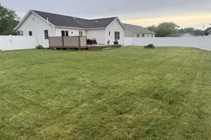 731 Clancy Dr, Dalzell, IL 61320 - Photo 27