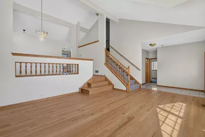 18020 Charlotte Drive, Lansing, IL 60438 - Photo 5