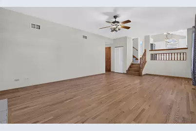 18020 Charlotte Drive, Lansing, IL 60438 - Photo 17