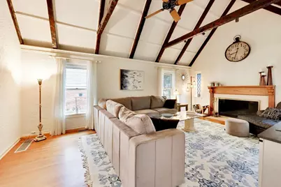124 Lockerbie Lane, Wilmette, IL 60091 - Photo 5