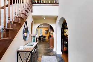 124 Lockerbie Ln, Wilmette, IL 60091 - Photo 3