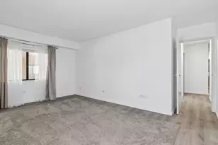 5500 W Lincoln Ave, Morton Grove, IL 60053 - Photo 9