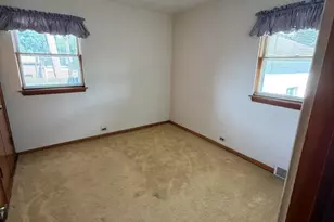 344 E Parallel St, Palatine, IL 60067 - Photo 11