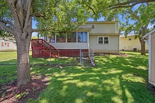 1301 Chadwick Dr, Normal, IL 61761 - Photo 33