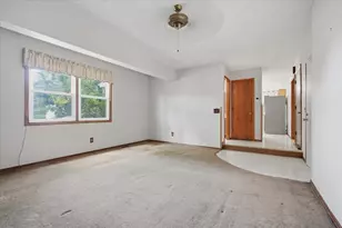 1301 Chadwick Dr, Normal, IL 61761 - Photo 13