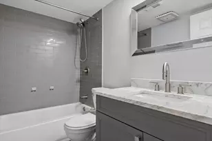 1814 Sessions Walk, Hoffman Estates, IL 60169 - Photo 11