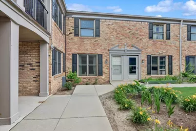 1814 Sessions Walk #1814, Hoffman Estates, IL 60169 - Photo 1