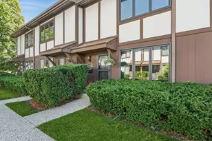 1803 Henley St, Glenview, IL 60025 - Photo 1