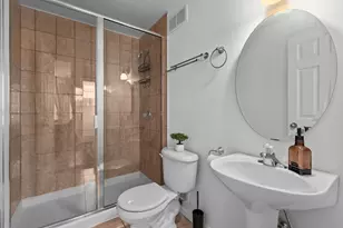 2249 W Monroe St, Chicago, IL 60612 - Photo 21