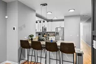 2249 W Monroe St, Chicago, IL 60612 - Photo 9