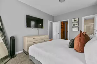 2249 W Monroe St, Chicago, IL 60612 - Photo 17