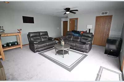 3814 W Richwoods Boulevard #7, Peoria, IL 61615 - Photo 19