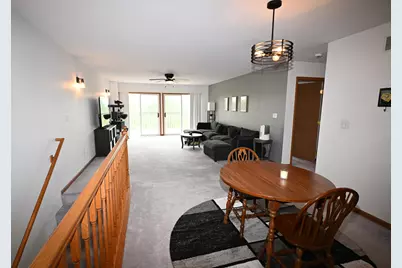 3814 W Richwoods Boulevard #7, Peoria, IL 61615 - Photo 11