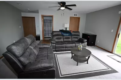 3814 W Richwoods Boulevard #7, Peoria, IL 61615 - Photo 21