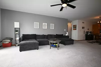 3814 W Richwoods Boulevard #7, Peoria, IL 61615 - Photo 7