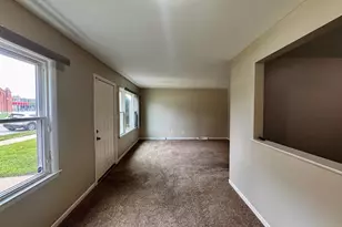 310 155th Pl, Calumet City, IL 60409 - Photo 3