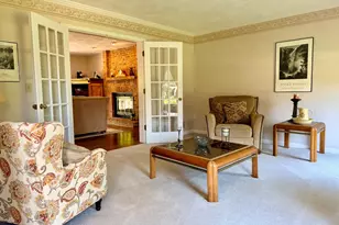 1137 Loyola Dr, Libertyville, IL 60048 - Photo 5