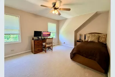1137 Loyola Drive, Libertyville, IL 60048 - Photo 33
