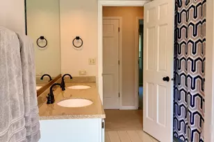 1137 Loyola Dr, Libertyville, IL 60048 - Photo 31