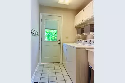 1137 Loyola Drive, Libertyville, IL 60048 - Photo 15