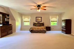 1137 Loyola Dr, Libertyville, IL 60048 - Photo 21