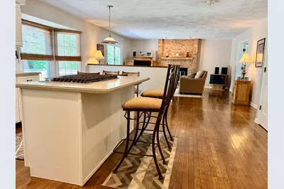 1137 Loyola Drive, Libertyville, IL 60048 - Photo 11