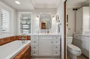 1313 N Ritchie Ct, Chicago, IL 60610 - Photo 21