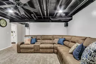 269 Concord Square, Gurnee, IL 60031 - Photo 33