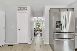 269 Concord Square, Gurnee, IL 60031 - Photo 13