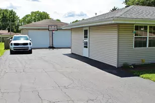 5445 Sand Ridge Rd, Morris, IL 60450 - Photo 5