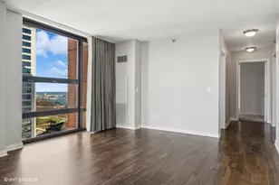 1160 S Michigan Ave, Chicago, IL 60605 - Photo 5