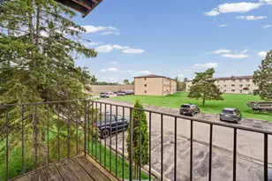 2429 Crystal Ln, Arlington Heights, IL 60004 - Photo 13