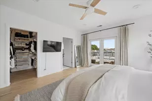 3011 N Ashland Ave, Chicago, IL 60657 - Photo 21