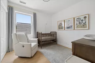 3011 N Ashland Ave, Chicago, IL 60657 - Photo 17
