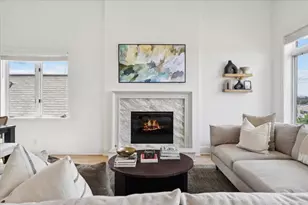 3011 N Ashland Ave, Chicago, IL 60657 - Photo 3