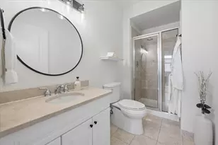 3011 N Ashland Ave, Chicago, IL 60657 - Photo 15