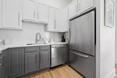 3011 N Ashland Avenue #4S, Chicago, IL 60657 - Photo 13