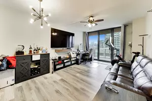 330 N Jefferson St, Chicago, IL 60661 - Photo 3