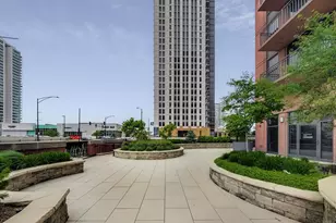 330 N Jefferson St, Chicago, IL 60661 - Photo 17