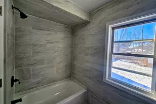 11616 S Harvard Ave, Chicago, IL 60628 - Photo 9
