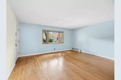 8021 Lake Street #1, River Forest, IL 60305 - Photo 3