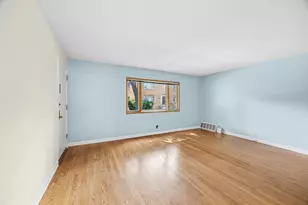 8021 Lake St, River Forest, IL 60305 - Photo 3