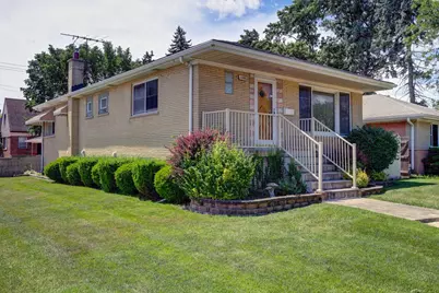 [Address not provided], Westchester, IL 60154 - Photo 1
