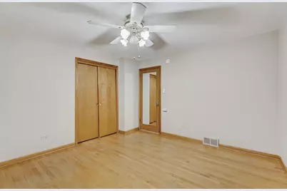 [Address not provided], Westchester, IL 60154 - Photo 17