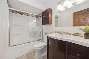 331 S 8th Ave, La Grange, IL 60525 - Photo 11