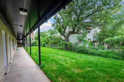 1404 W Estes Avenue, Chicago, IL 60626 - Photo 29