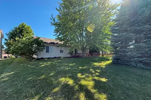 1102 Bayside Ln, Shorewood, IL 60404 - Photo 19