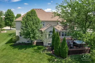 4443 Esquire Cir, Naperville, IL 60564 - Photo 9